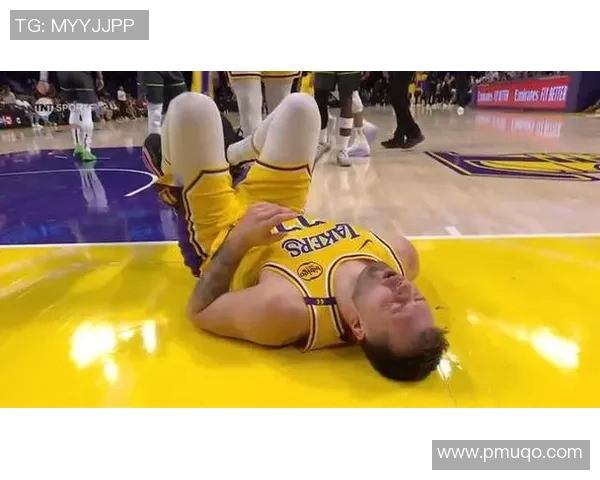 湖人热火激战10月1日直播赛事精彩回顾与分析