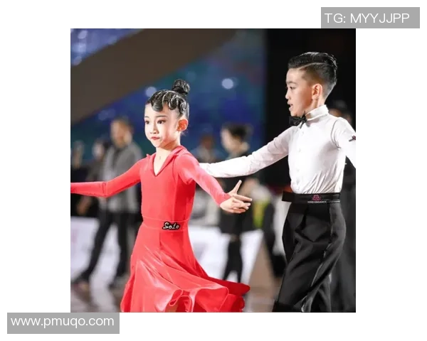 阿根廷U17对阵亚美尼亚U18青少年足球友谊赛精彩回顾与分析